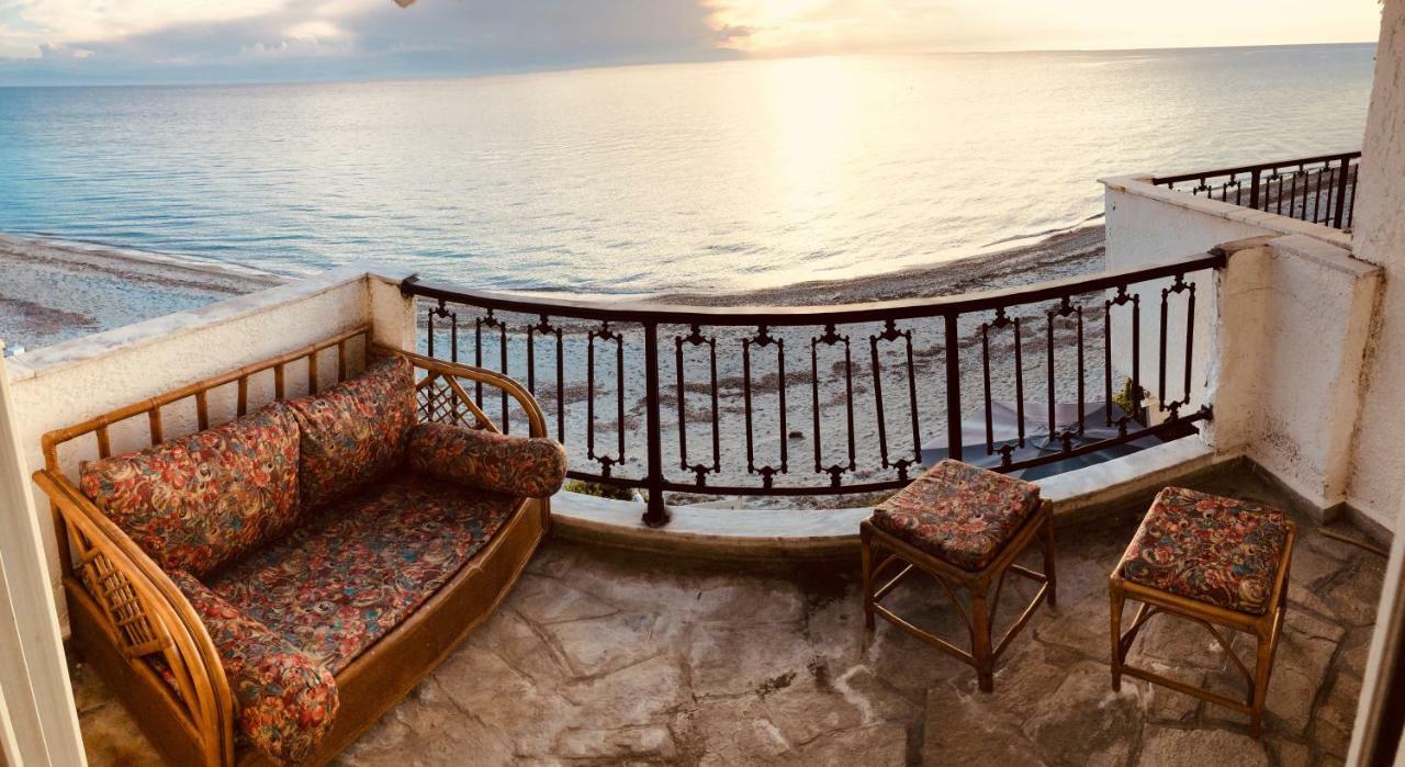 Seafront Maisonette In ฟูร์กา ภายนอก รูปภาพ