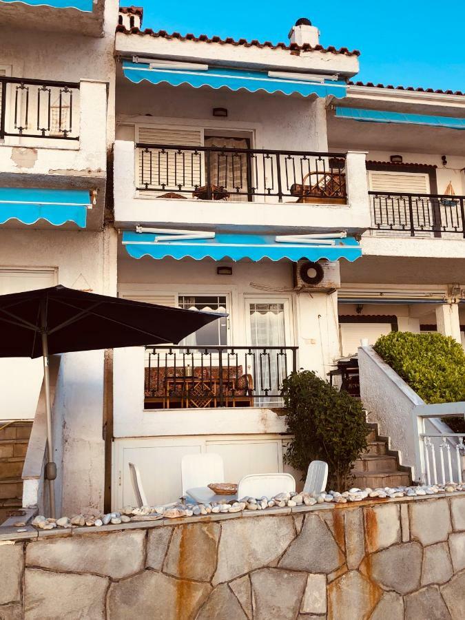 Seafront Maisonette In ฟูร์กา ภายนอก รูปภาพ