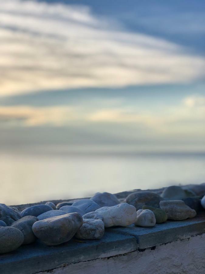 Seafront Maisonette In ฟูร์กา ภายนอก รูปภาพ