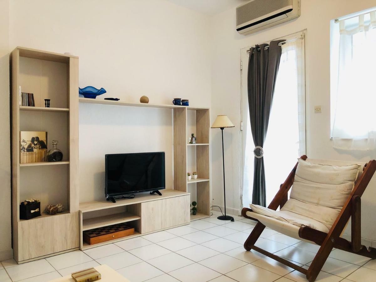 Seafront Maisonette In ฟูร์กา ภายนอก รูปภาพ
